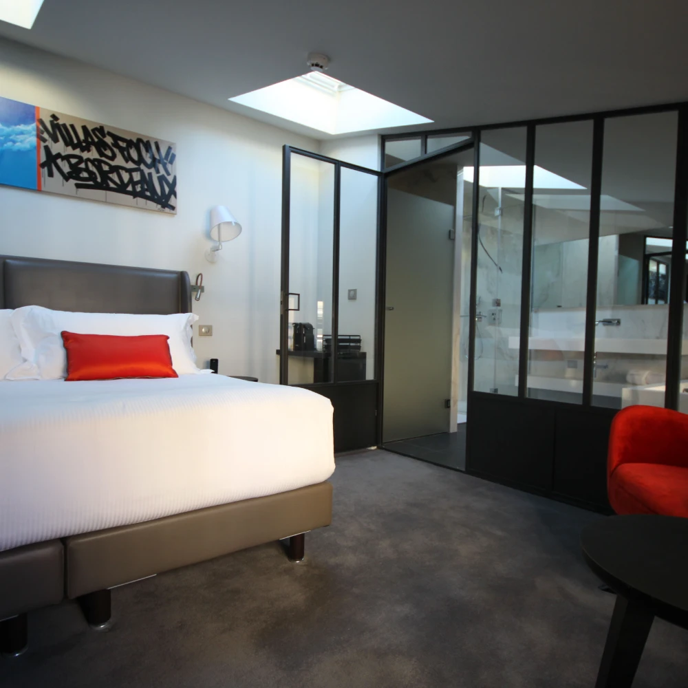 Sol en PVC tissé de chambre d'hotel de luxe, hôtel Villa Foch 5 étoiles à Bordeaux